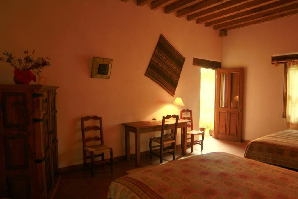 Posada Yolihuani Пацкуаро Экстерьер фото