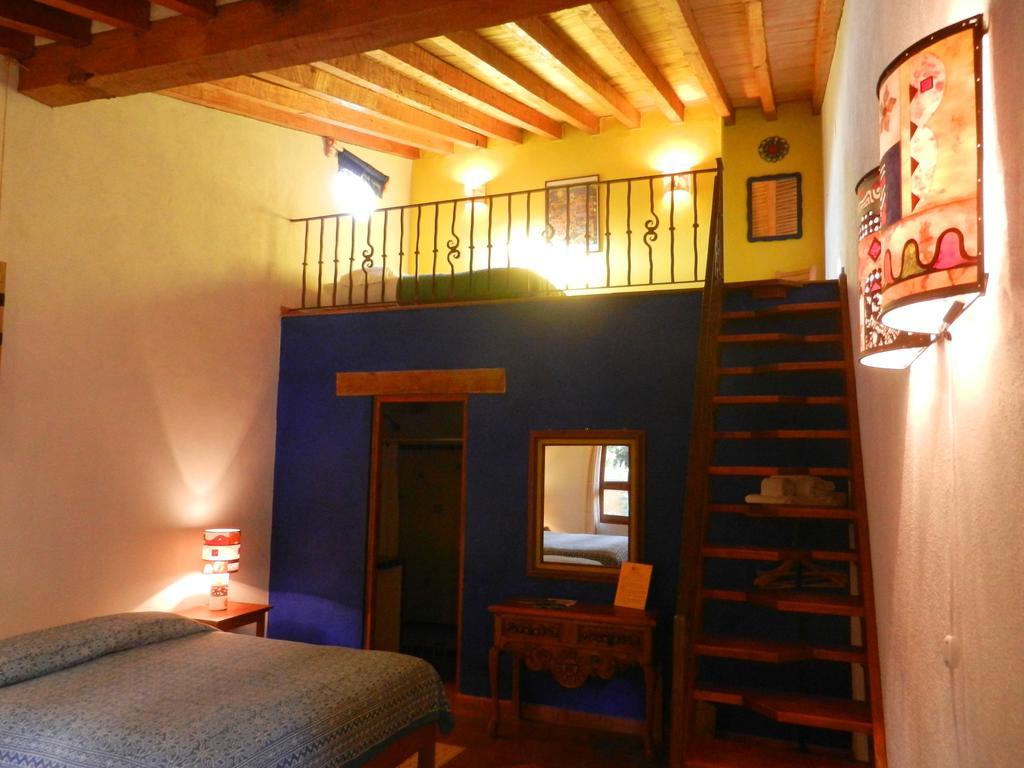 Posada Yolihuani Пацкуаро Экстерьер фото